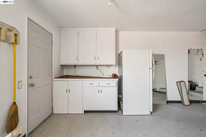 1312 Eastshore Dr, Alameda, CA 94501 - Photo 52