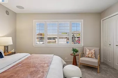 1312 Eastshore Dr, Alameda, CA 94501 - Photo 46