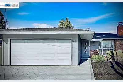 24660 Woodacre Ave, Hayward, CA 94544 - Photo 2