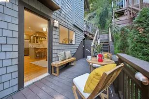 6474 Oakwood Dr, Oakland, CA 94611 - Photo 14