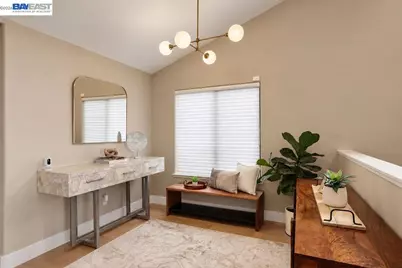 8 Starview Dr, Oakland, CA 94618 - Photo 20