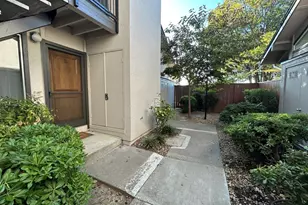 34 Massolo Dr, Pleasant Hill, CA 94523 - Photo 34