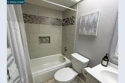 34 Massolo Dr #B, Pleasant Hill, CA 94523 - Photo 22