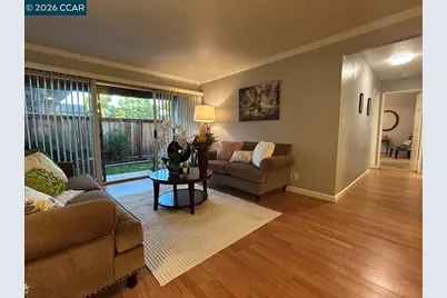 34 Massolo Dr #B, Pleasant Hill, CA 94523 - Photo 2