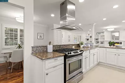 358 El Toyonal, Orinda, CA 94563 - Photo 32