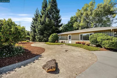 2548 Casa Grande Ct, Walnut Creek, CA 94598 - Photo 34