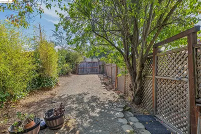 6334 Kensington Avenue, Richmond, CA 94805 - Photo 70