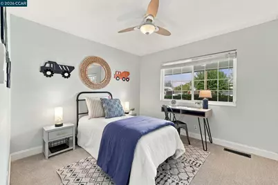 3912 Elkwood Ct, Concord, CA 94519 - Photo 22