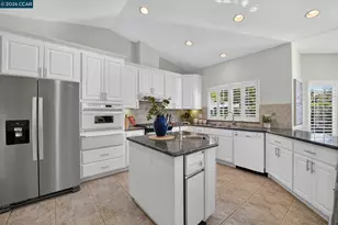 8106 Marsh Creek Rd, Clayton, CA 94517 - Photo 16