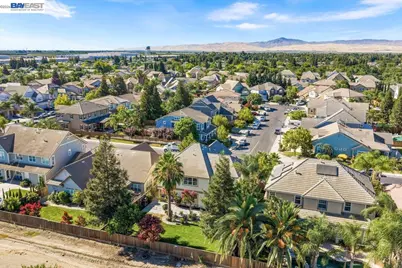 1461 Biarritz St, Tracy, CA 95304 - Photo 68