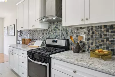 727 40th St, Richmond, CA 94805 - Photo 14