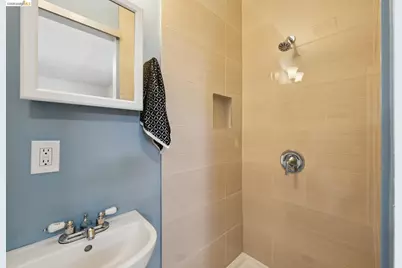 727 40th St, Richmond, CA 94805 - Photo 20