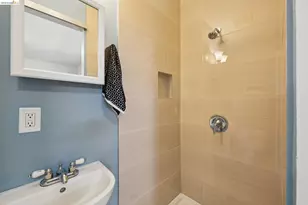 727 40th St, Richmond, CA 94805 - Photo 20