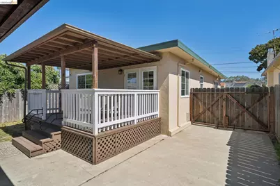 727 40th St, Richmond, CA 94805 - Photo 32