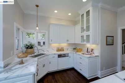 1024 Grand St, Alameda, CA 94501 - Photo 24