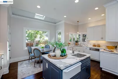 1024 Grand St, Alameda, CA 94501 - Photo 26