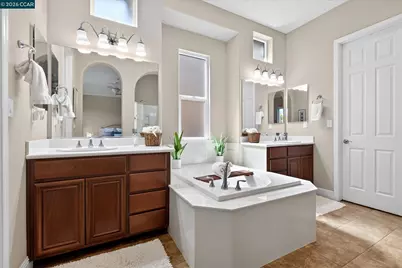 1006 Sunset Lndg, Rio Vista, CA 94571 - Photo 32