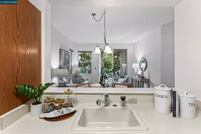 1840 Tice Creek Dr #2217, Walnut Creek, CA 94595 - Photo 14