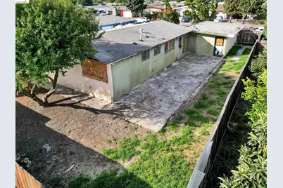 27758 La Porte Ave, Hayward, CA 94545 - Photo 10