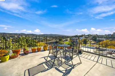 427 Lagunitas Ave #305, Oakland, CA 94610 - Photo 20