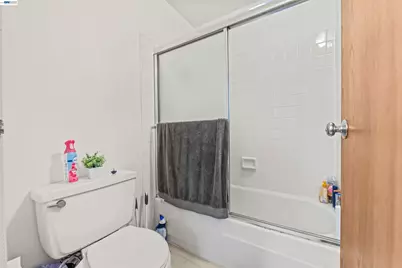 555 Pierce St #522, Albany, CA 94706 - Photo 18