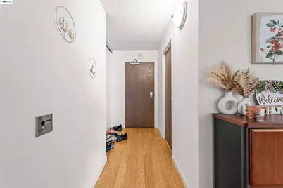 555 Pierce St #522, Albany, CA 94706 - Photo 12