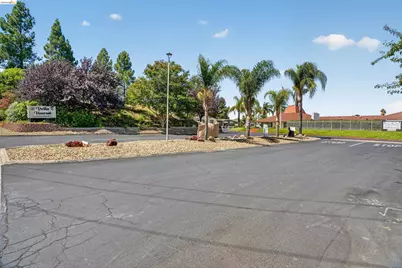 193 Kona Cir, Pittsburg, CA 94565 - Photo 58