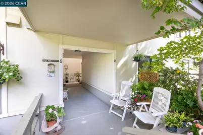 2665 Pine Knoll Dr #8, Walnut Creek, CA 94595 - Photo 4