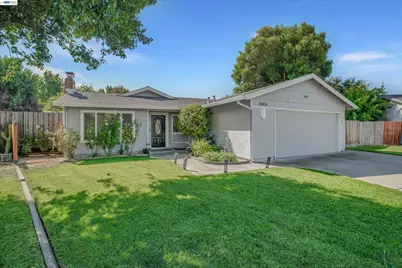 3444 Spartan Way, Sacramento, CA 95826 - Photo 2