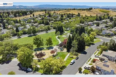 604 Sycamore Ct, Livermore, CA 94551 - Photo 80