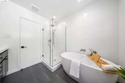 55 Blossom Drive, San Rafael, CA 94901 - Photo 16