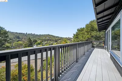 55 Blossom Drive, San Rafael, CA 94901 - Photo 24