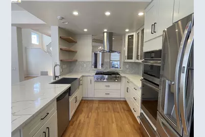 70 Seabreeze Dr, Richmond, CA 94804 - Photo 18