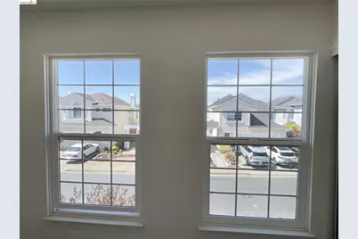 70 Seabreeze Dr, Richmond, CA 94804 - Photo 32