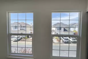 70 Seabreeze Dr, Richmond, CA 94804 - Photo 32