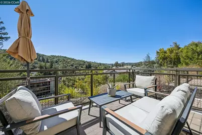50 Woodbury Highlands Pl #10, Lafayette, CA 94549 - Photo 2