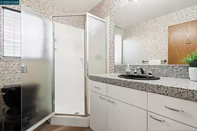 1590 Daniels Dr, San Leandro, CA 94577 - Photo 28