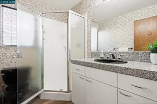 1590 Daniels Dr, San Leandro, CA 94577 - Photo 28