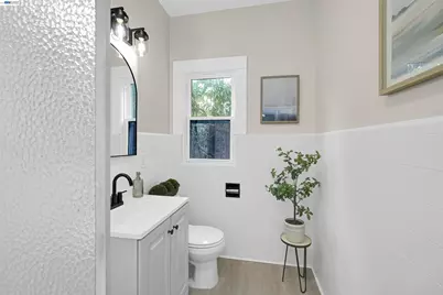 216 Oakland Ave, Oakland, CA 94611 - Photo 18