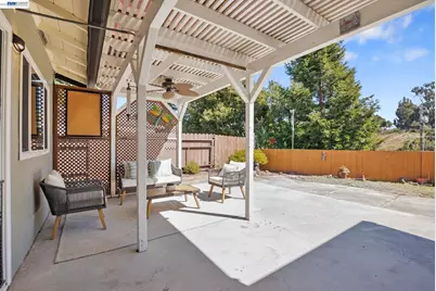 1201 Belfair Dr, Pinole, CA 94564 - Photo 28