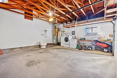 1201 Belfair Dr, Pinole, CA 94564 - Photo 36