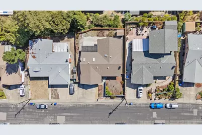 1201 Belfair Dr, Pinole, CA 94564 - Photo 38