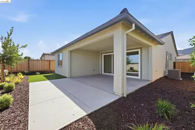 1164 Patriot Way, Hollister, CA 95023 - Photo 8