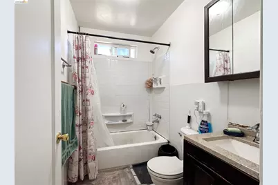 3991 La Cresenta Rd, El Sobrante, CA 94803 - Photo 6