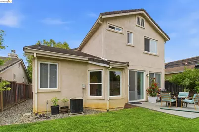 1316 Summer Grove Cir, Fairfield, CA 94534 - Photo 30