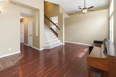 1316 Summer Grove Cir, Fairfield, CA 94534 - Photo 6
