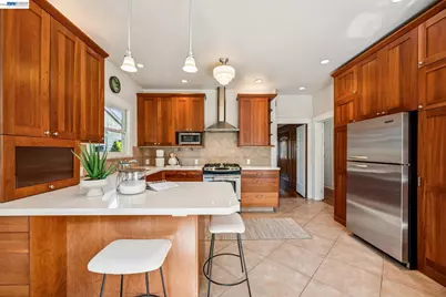 1621 Wellington St, Oakland, CA 94602 - Photo 26