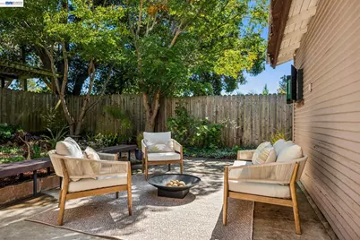 1621 Wellington St, Oakland, CA 94602 - Photo 50