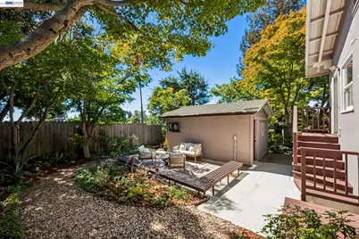 1621 Wellington St, Oakland, CA 94602 - Photo 48