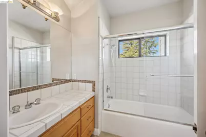 1920 Joseph Dr, Moraga, CA 94556 - Photo 38